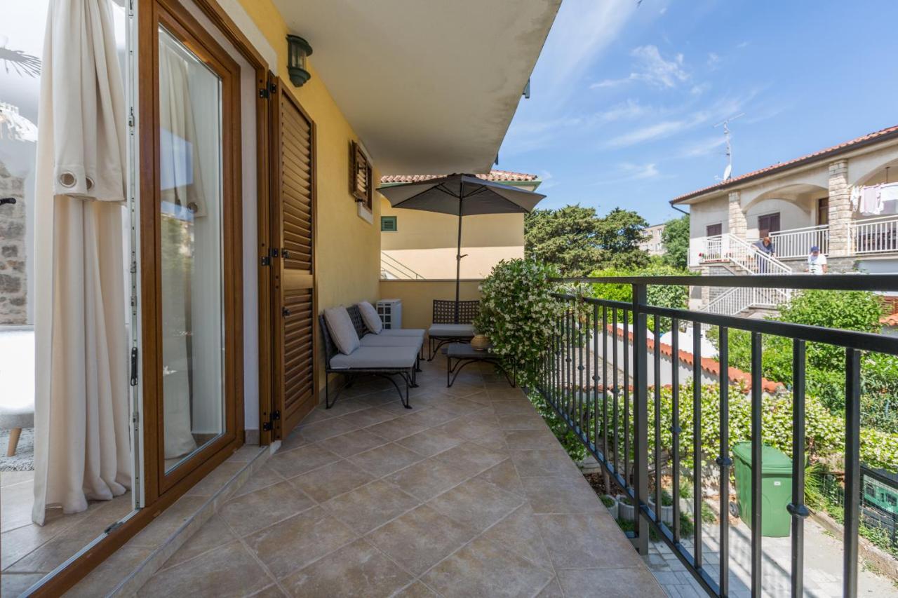 Apartments Agata Novigrad Istria 외부 사진